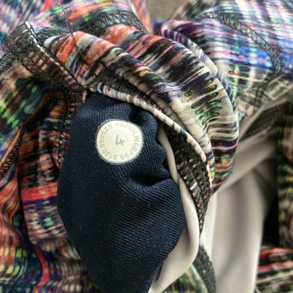 NWOT Lululemon Wunder Train Crop in Digital Oasis - 4/21” - Picture 5 of 5